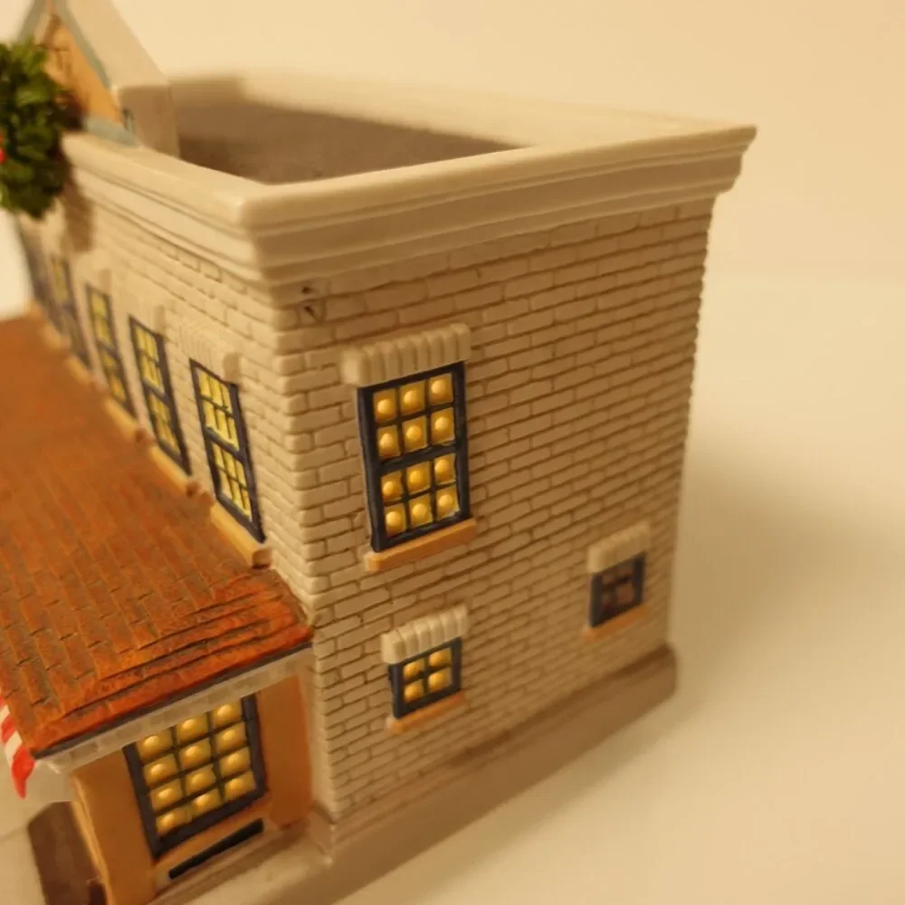 Hawthorne Village Welcome to Mayberry Floyd's Barbershop 1994 with Wreath no Box